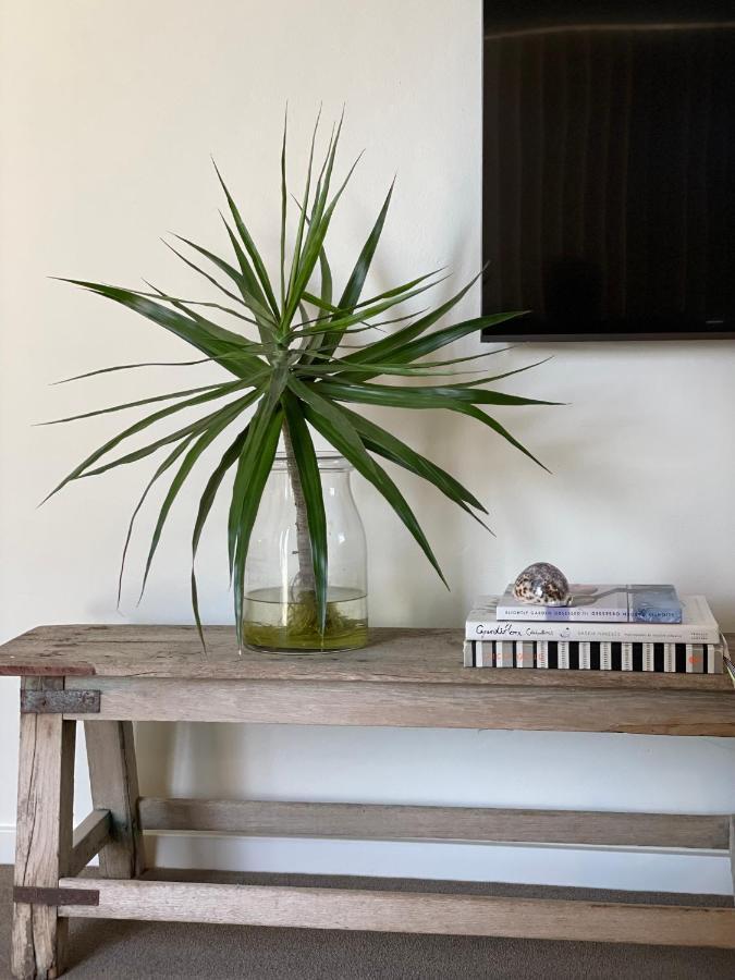 Bay Breeze Boutique Accommodation Batemans Bay Bagian luar foto
