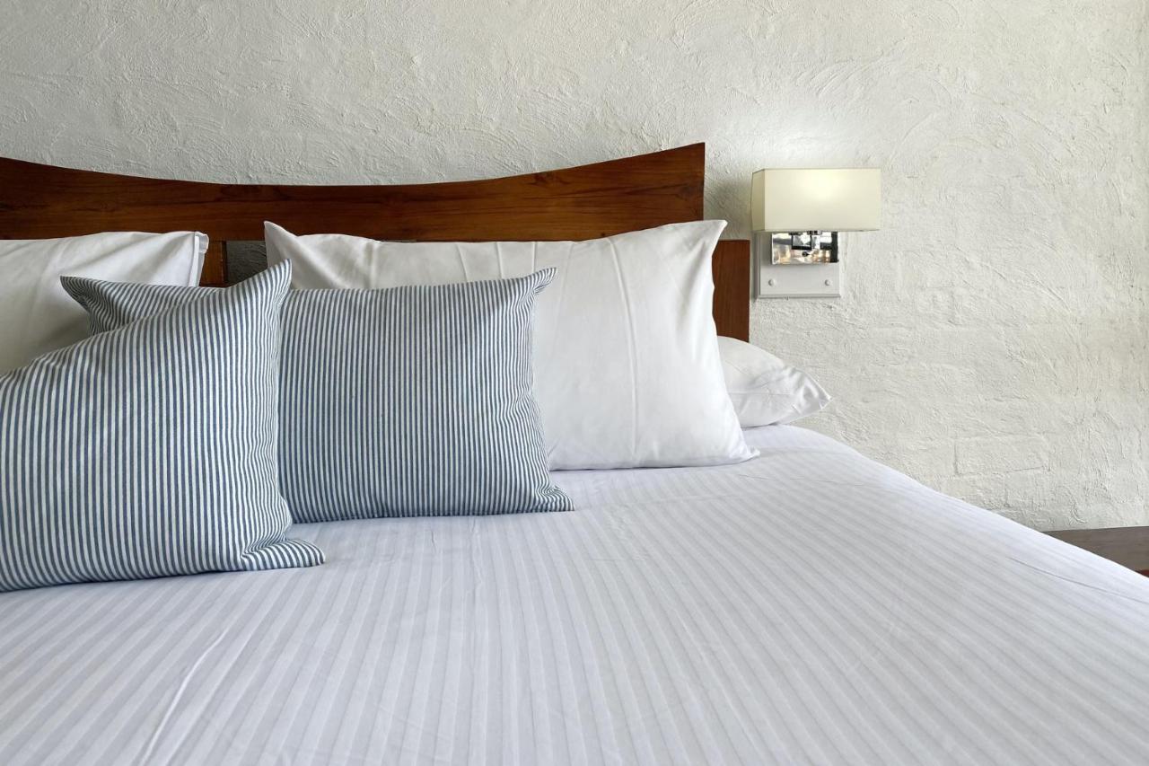 Bay Breeze Boutique Accommodation Batemans Bay Bagian luar foto