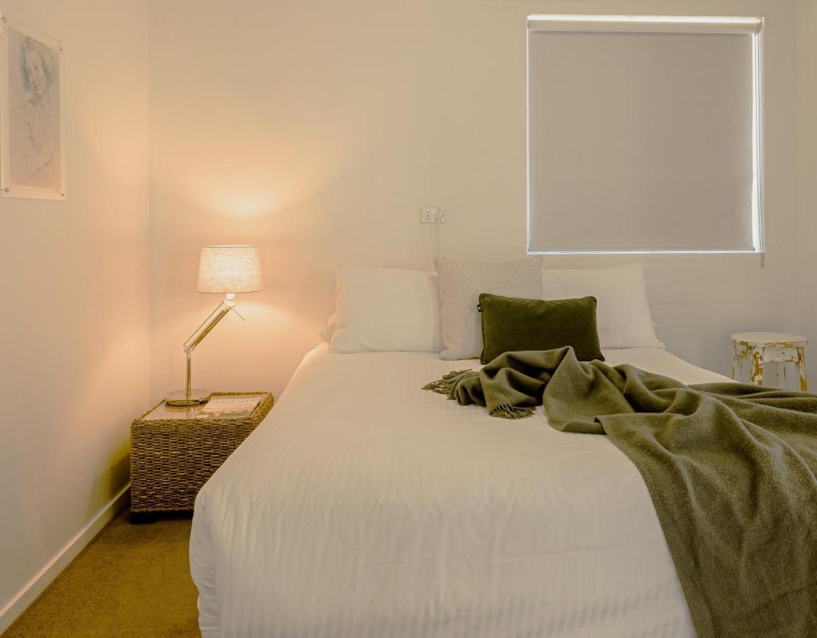 Bay Breeze Boutique Accommodation Batemans Bay Bagian luar foto
