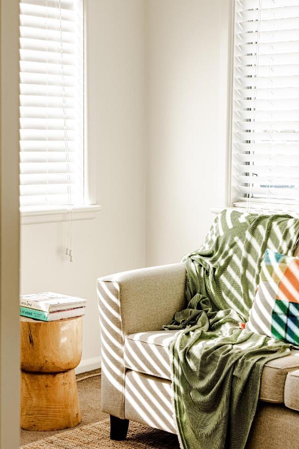 Bay Breeze Boutique Accommodation Batemans Bay Bagian luar foto
