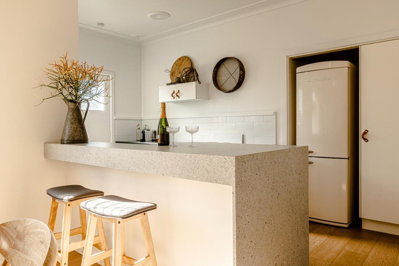 Bay Breeze Boutique Accommodation Batemans Bay Bagian luar foto