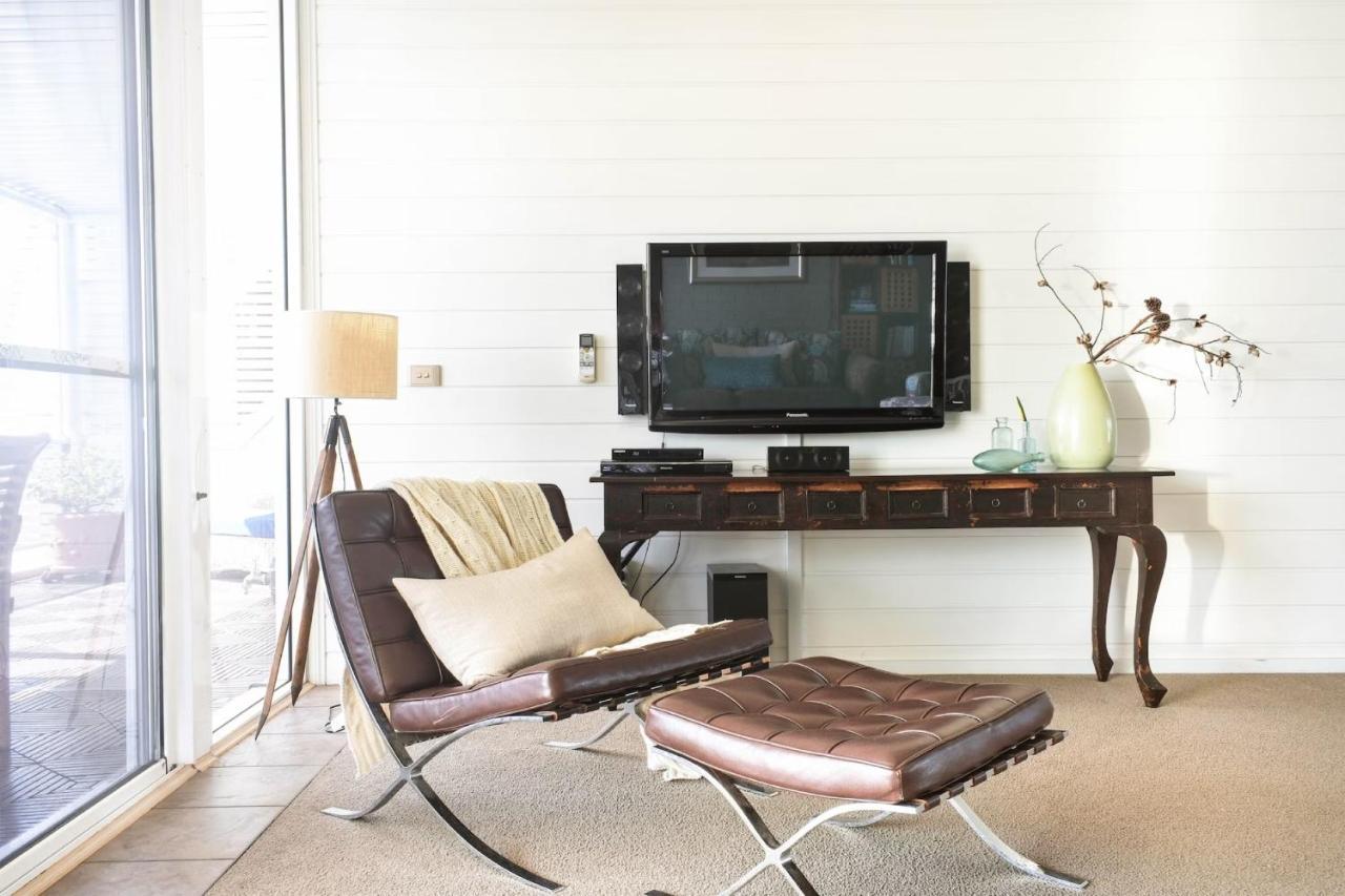 Bay Breeze Boutique Accommodation Batemans Bay Bagian luar foto